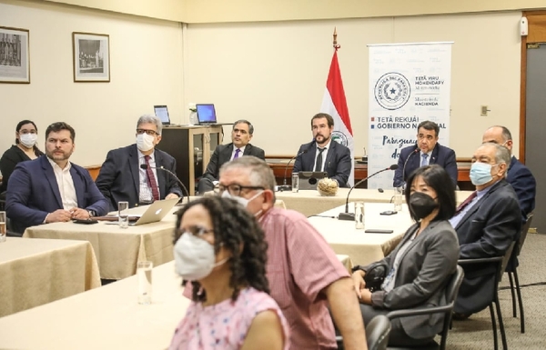 Gremios empresariales y analistas valoraron suba de la calificación del país - El Trueno