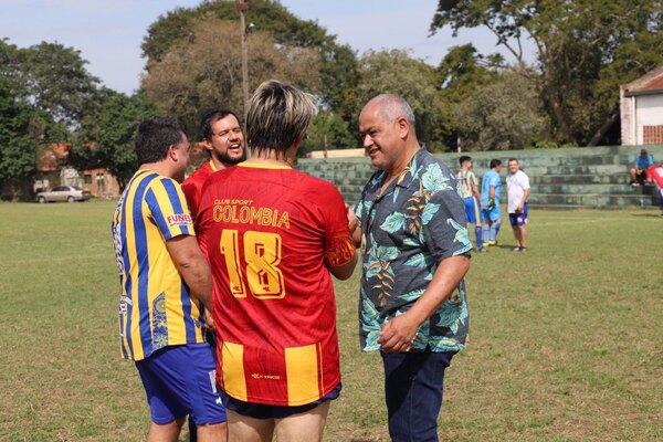 Versus / La gran ayuda económica que recibió Hugo Lusardi para su partido más importante - Paraguaype.com