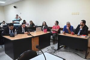 Recusación a 2 jueces y más de 250 fiscales aplaza juicio del caso “bombas molotov” - Nacionales - ABC Color