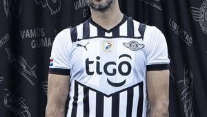 Zapag, sobre Santa Cruz: "Nosotros no queremos jugadores viejos"