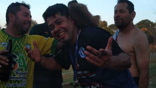 Ka'i apareció durante torneo senior y mimó a todos