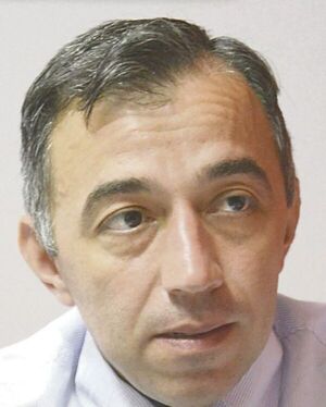 Fúster argumenta poca infraestructura para combatir el contrabando - Nacionales - ABC Color