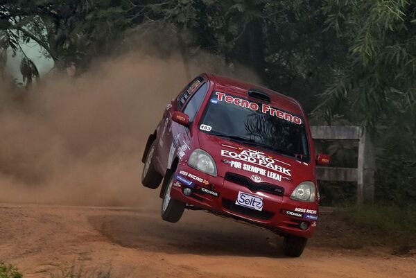 General Bruguez suma autos: el Mini Rallly tiene 29 tripulaciones - ABC Motor 360 - ABC Color
