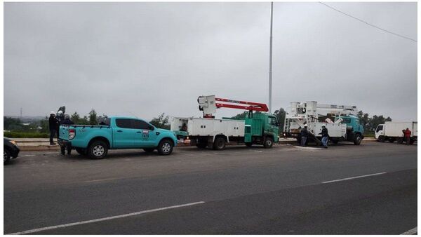 Denuncian falta de luz y agua en gran parte de Boquerón