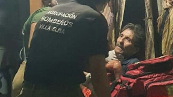 Investigan feminicidio: Doña fue asesinada en copetín