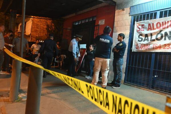 Supuesto caso de feminicidio en inmediaciones del Mercado de Abasto - Policiales - ABC Color