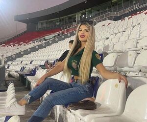 Tortolean vehículo de madrina del Olimpia