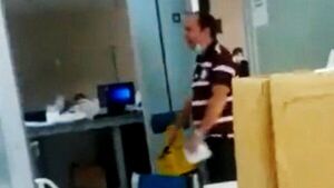 Bataglia se aferra al cargo en IPS y crece el hartazgo por las deficiencias