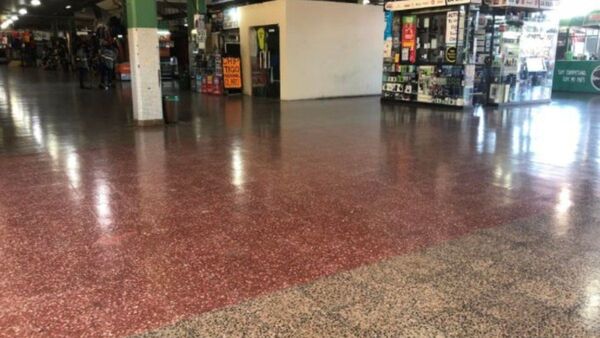 Inició el paro de micros: Pasajeros quedaron varados