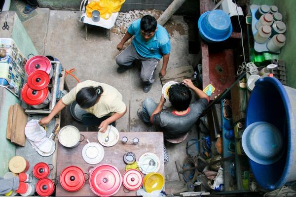 Mejoran las condiciones de vida: Recuperación económica y menor pobreza multidimensional - MarketData