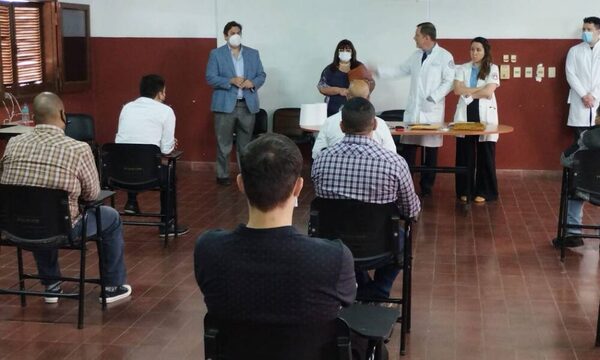 Egresados de Medicina rindieron examen de homologación de títulos, pero ninguno aprobó