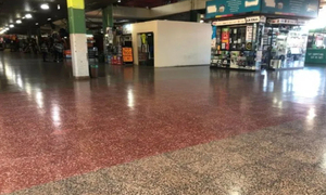 Ya inició el paro de micros: Los pasajeros quedaron varados - OviedoPress