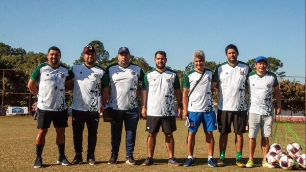 «CHIQUI» SARUBBI FUE PRESENTADO EN PARANAENSE