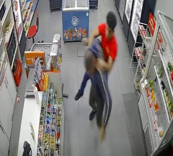 Se defiende de un ladrón a golpes de puño para evitar robo de una bodega - Policiales - ABC Color