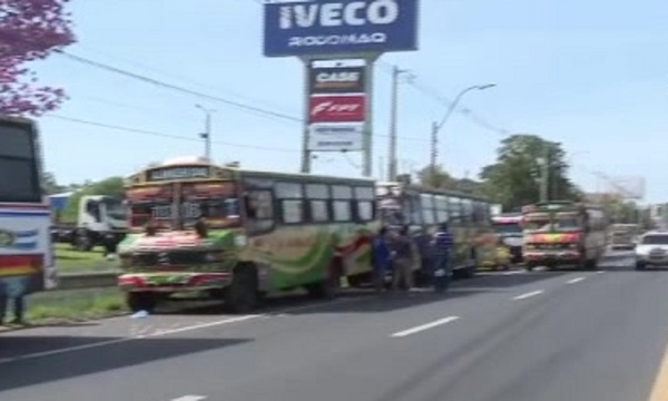 Transportistas en paro desde hoy - SNT