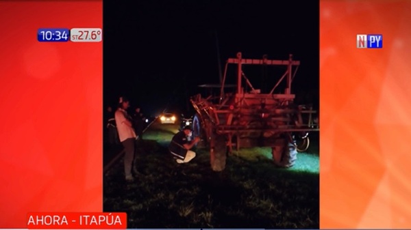 Motociclista falleció al chocar maquinaria agrícola en Itapúa | Noticias Paraguay