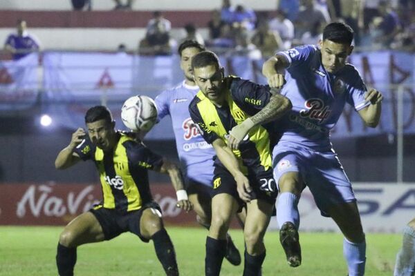 Guaraní pidió la anulación de la tarjeta roja a Luis Fariña - Guaraní - ABC Color