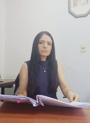 Padrastro, condenado a 15 años de cárcel por abusar de su hijastra de 11 años - Policiales - ABC Color