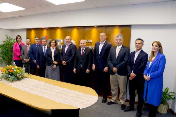 AFD cumple 17 años y destacan su rol anticíclico ante las dificultades económicas - MarketData