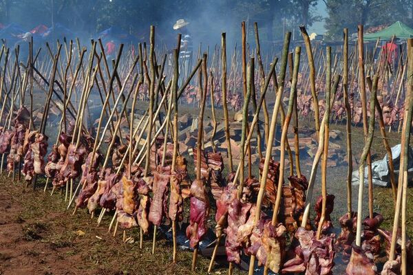 San Ignacio, Misiones invita a su festival nacional del asado a la estaca - Viajes - ABC Color