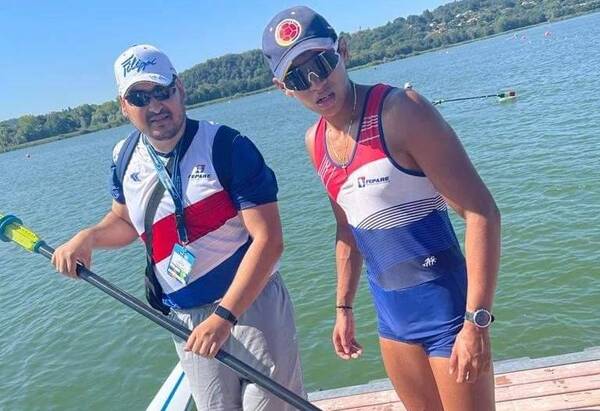 Crónica / Remero paraguayo clasifica a cuartos de final en Mundial de Italia