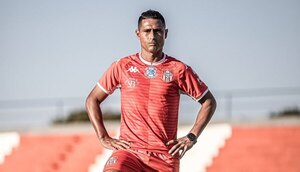 General Caballero presentó oficialmente a Osvaldo Martínez
