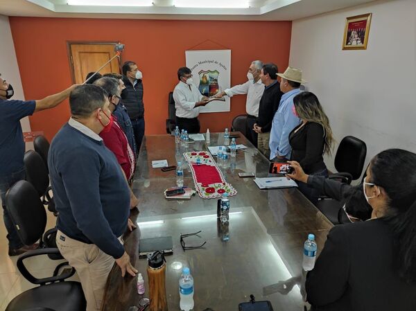 José Mutti nuevo intendente de Ayolas