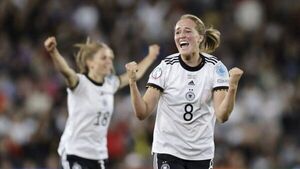 Alemania se instala en la final de la Eurocopa