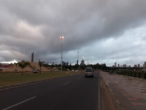Metereología anuncia jornada calurosa a fresca y lluvias dispersas para este jueves - Noticiero Paraguay