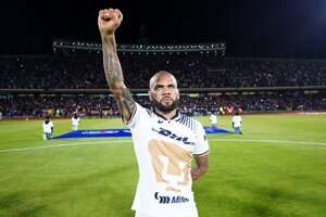 Diario HOY | Dani Alves pone asistencia para gol en su debut con Pumas UNAM en México