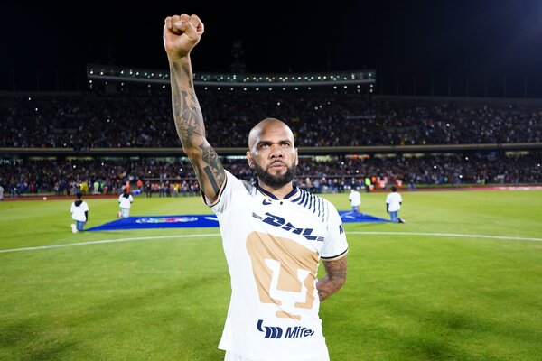 Diario HOY | Dani Alves pone asistencia para gol en su debut con Pumas UNAM en México
