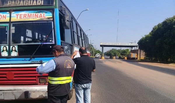 Levantan paro de transportistas de corta, media y larga distancia