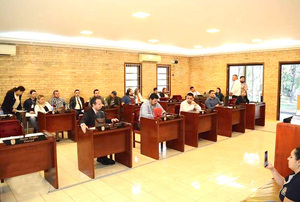 Junta Municipal aprueba llamado a licitación para adquirir buses eléctricos - La Clave