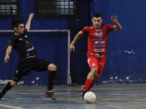 Sigue la acción en la categoría Honor - APF