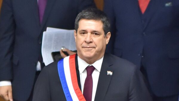 Gobierno busca causar un daño económico a Horacio Cartes, según abogado