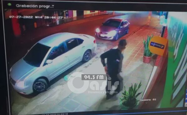 Policía fue asesinado: ingresó a bodega en pleno asalto