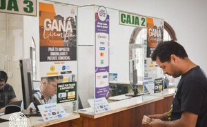 CDE: Ya se puede pagar impuestos con tarjetas, sin recargo