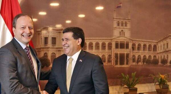 Crónica / ¡Golazo de Paraguay!: Logro ante el Gafilat es del gobierno anterior y del actual, destacan