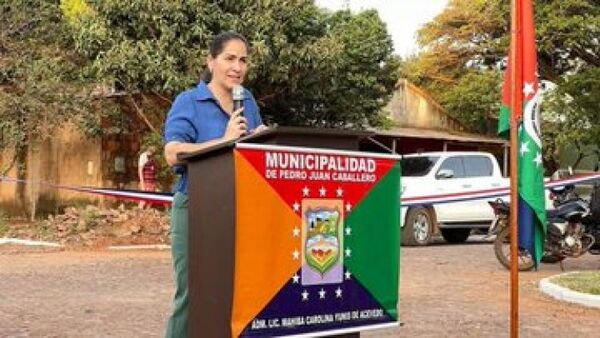 Municipalidad inauguró varias cuadras de empedrado en Pedro Juan Caballero