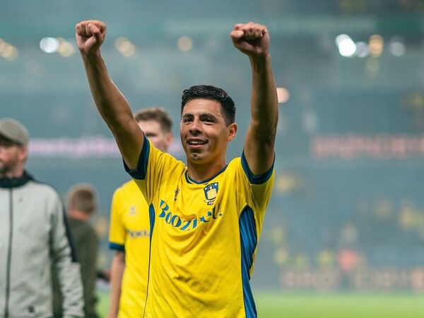 Blas Riveros y Brøndby avanzan en la Conference League - Fútbol Internacional - ABC Color
