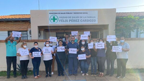 Trabajadores de la salud exigen el reajuste del 40%