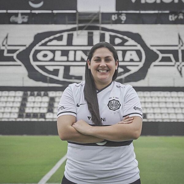 Nadia Rodas rompe barreras y quiere seguir posicionando a la Albirroja femenina entre las mejores