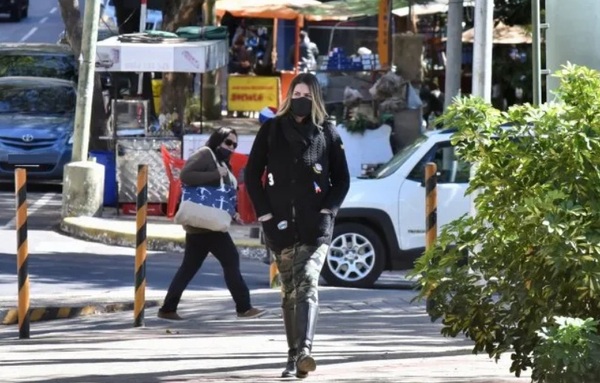 Anuncian viernes frío a fresco y soleado