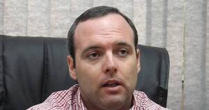 La Nación / Abdo mantiene a Bataglia en el IPS, ya que es un recaudador para el botín oficialista, afirman