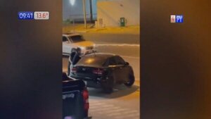 Transeúntes salvaron a una mujer en un presunto caso de violencia | Noticias Paraguay