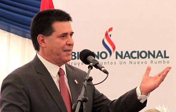 Acusación contra Cartes se trataría de una “maniobra política”