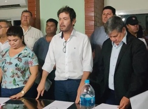 Diario HOY | Roberto Abbate asume como nuevo gobernador de Amambay en reemplazo de Acevedo