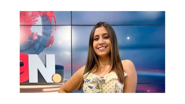 Echaron a periodista que protestó en contra del acoso en canal 9