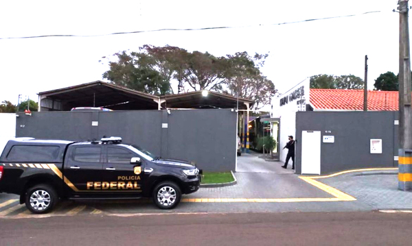 Policía Federal ejecuta operación contra crímenes financieros en Foz de Yguazú - La Clave