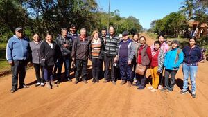 Dos amigos incondicionales de toda una comunidad - Nacionales - ABC Color